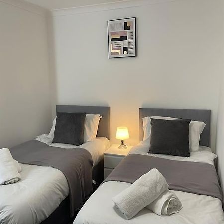 ED Executive Ipswich Accommodation Exterior foto